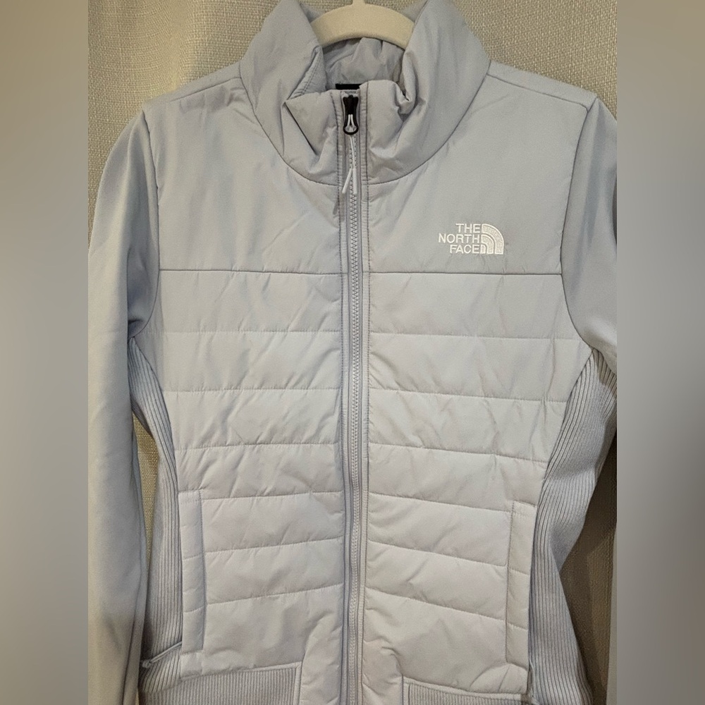 The North Face Women's Light blue Insulated Jacket - Picture 2 of 10